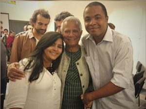 Socios do Saladorama e Yunus. Foto de Divulgacao