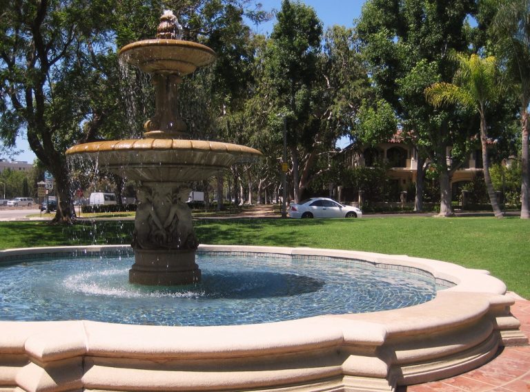 Uma das mansões da cidade chegou a gastar o equivalente a 90 casas