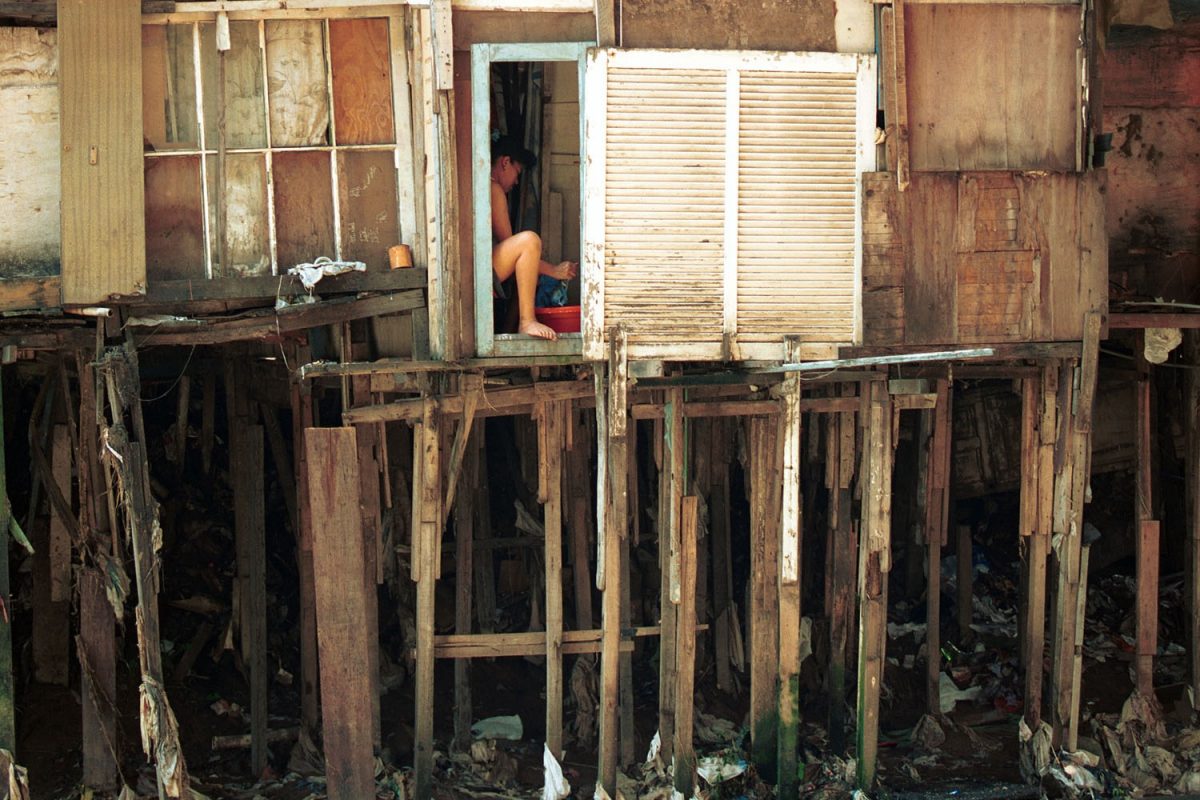 Mais de 4 milhões de pessoas no Brasil não tem acesso a banheiro: mulheres sofrem mais (Foto: Custódio Coimbra)