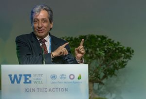Ministro do Meio Ambiente do Peru, Manuel Pulga, lançando Pacto de Paris pela Água e os Oceanos