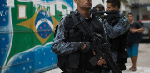 Operação policial no Complexo da Maré em Abril de 2015