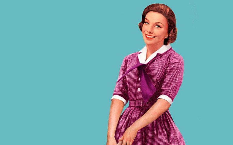 "Depois do almoço, vou para um curso, uma boa esposa não pode ter a cabeça vazia