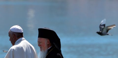 A habilidade do Papa Francisco tem sido fundamental para revigorar a posição da Igreja, apesar da contínua controvérsia sobre corrupção e abusos