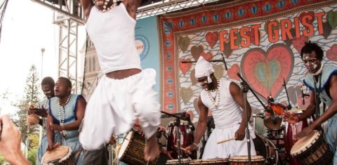 Show de refugiados do Togo, num evento promovido pelo Grupo de Refugiados e Imigrantes Sem Teto (GRIST)