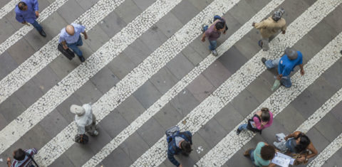 Pedestres no Centro de São Paulo: grupos lutam por mobilidade dos pé-no-chão