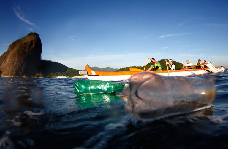 Poluição na Baía de Guanabara-Foto de Marcelo Piu