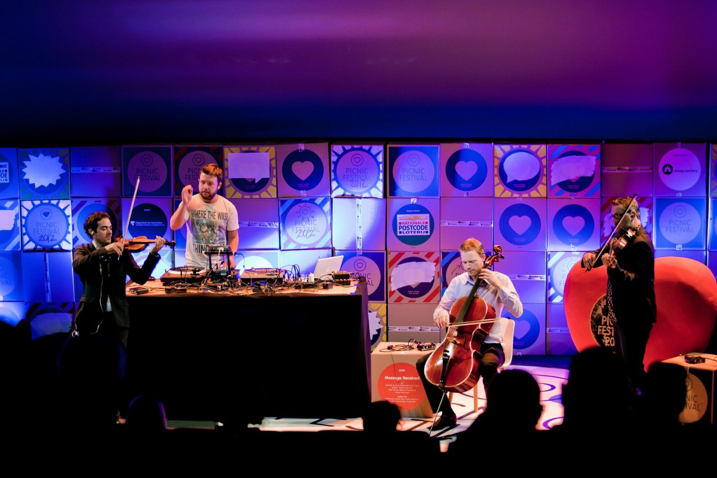 Show na última edição do Picnic na Holanda. Foto Divulgação