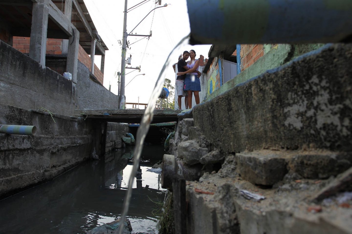 A Zona Oeste representa 48% do território carioca e concentra 1,7 milhão de habitantes (cerca de 27% da população do Rio), com alguns dos bairros mais pobres da cidade. Foto de Custódio Coimbra