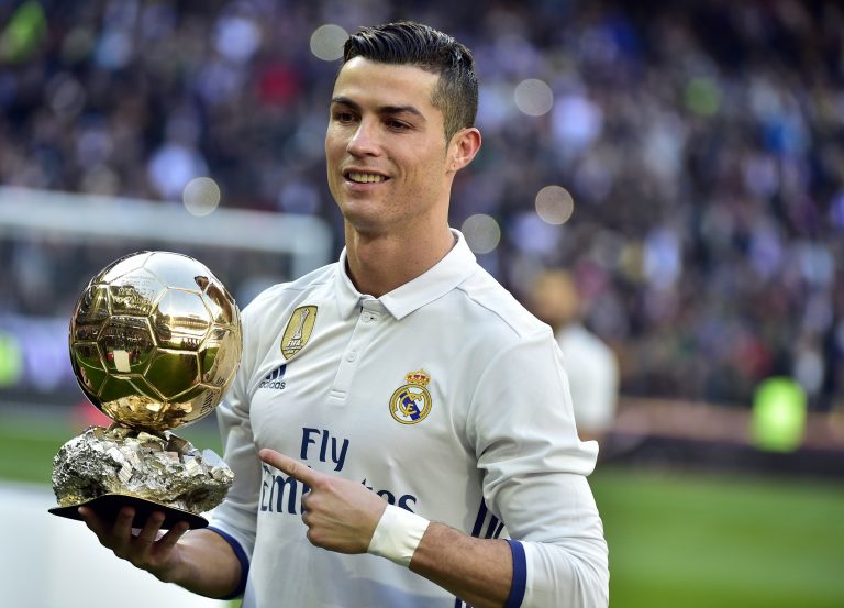 Dados da organização sem fins lucrativos Do Something.org apontam Cristiano Ronaldo como o primeiro colocado em doações em 2015. Foto de Gerard Julien/AFP