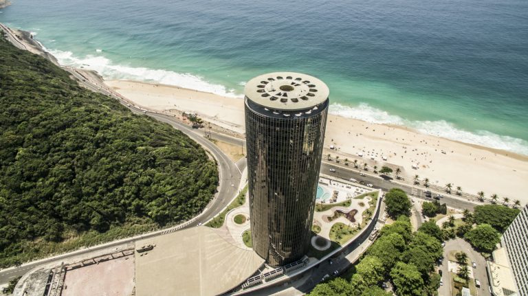 O majestoso Hotel Nacional está recuperado depois de duas décadas de abandono (Foto Divulgação)