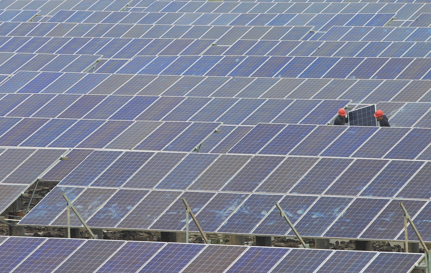 Rifkin aposta que o epicentro de uma revolução mundial é a China, entre razões está o investimento em energia renovável. Foto Chang kong /Imaginechina