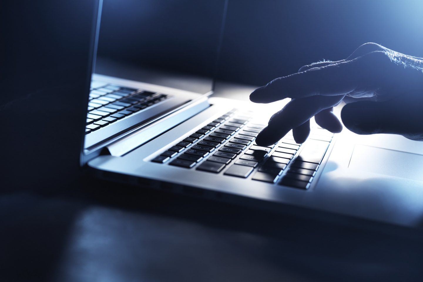 Um crescente número de decisões judiciais vem desvirtuando o chamado Marco Civil da Internet. Foto ABO/Science Photo Library