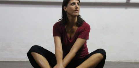 Atriz e bailarina profissional, Moira Braga perdeu a visão quando e ainda era pequena, em decorrência de uma doença degenerativa na retina. Foto Yuri Fernandes