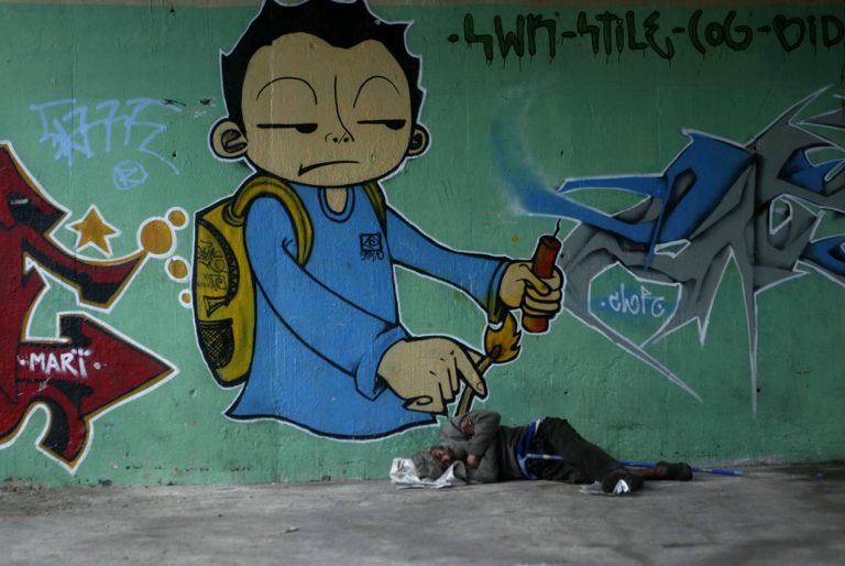 Estimativa feita pelo IPEA chegou ao alarmante número de 101.854 pessoas em situação de rua no Brasil. Foto Custódio Coimbra