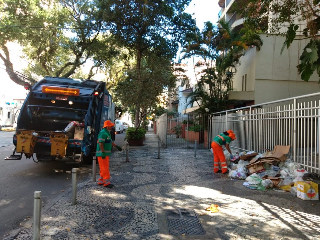 Coleta seletiva de lixo em Botafogo: carioca não separa resíduos corretamente (Foto Emanuel Alencar)