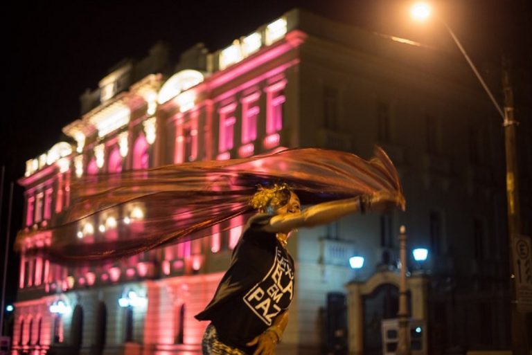 Bianca sonhava entrar na casa nova ao lado de Elba Ramalho cantando ‘Estou, de volta pro meu aconchego’. Foto Victor Jucá