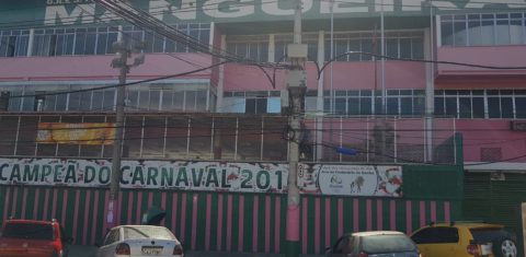 Palácio do Samba, quadra da Mangueira: escola é a referência do morro (Foto: Oscar Valporto)