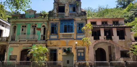 Casarões do Largo do Boticário: joia arquitetônica de quase um século passou por processo de abandono mas foi comprada por grupo hoteleiro (Foto: Oscar Valporto)