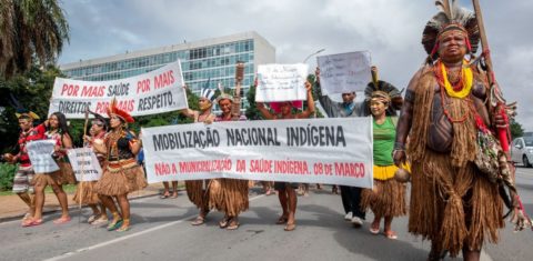 Manifestação contra municipalização da saúde indígena. Foto de Tiago Miotto/ CIMI