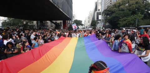 Parada do Orgulho Gay em São Paulo: CEBDS lança Guia de CEOs para os direitos humanos com alertas sobre inclusão e diversidade (Foto: Fabio Vieira/FotoRua/NurPhoto)