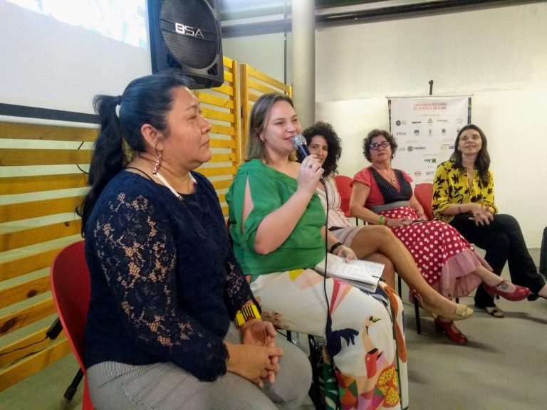 Joênia Wapichana, Natalie Unterstell, Marina Barros, Jô Pereira e Márcia Lucena: mulheres são maiores vítimas mas também principais lideranças no enfrentamento da crise climática (Foto: Mariama Correia)
