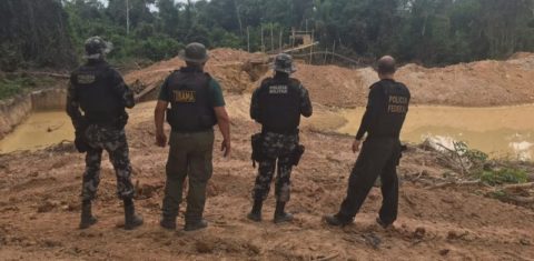 Operação conjunta do Ibama e da Polícia Federal em 2019: operação para proteger indígenas semana passada custou cargo de diretor (Foto: Polícia Federal)