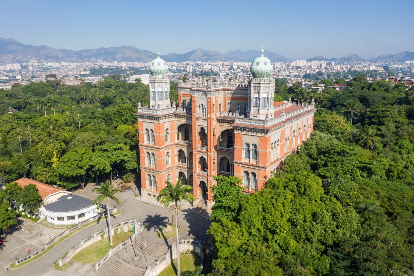 O castelo mourisco da Fiocruz em Manguinhos: monumento à ciência desenvolvido por Oswaldo Cruz e um legado para o Rio (Foto: Leonardo Oliveira/Fiocruz)