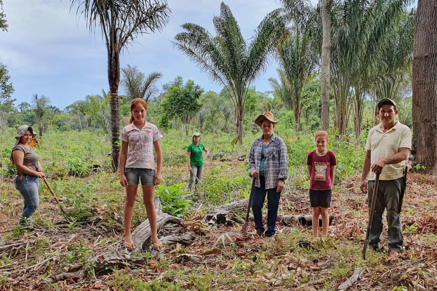 Família Soares, do município de Juruti, Pará, aderiu à restauração florestal. Foto WRI/ Divulgação