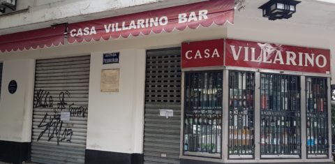 Casa Villarino de portas fechas: lugar histórico sucumbiu ao Centro deserto com a pandemia (Foto: Oscar Valporto)