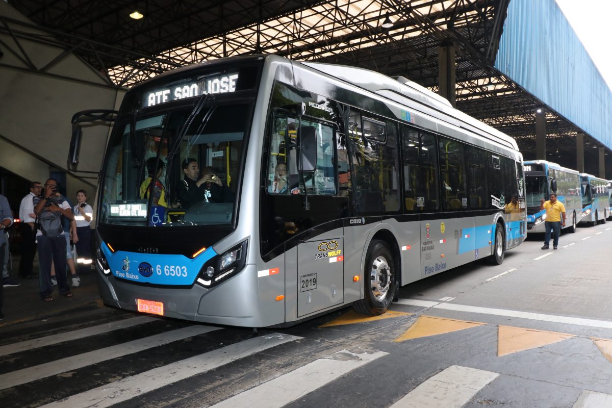 Ônibus elétrico em São Paulo: capital paulista tem a maior frota elétrica do país, com 217 ônibus (Foto: Divulgação/SP Trans)