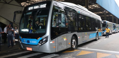 Ônibus elétrico em São Paulo: capital paulista tem a maior frota elétrica do país, com 217 ônibus (Foto: Divulgação/SP Trans)