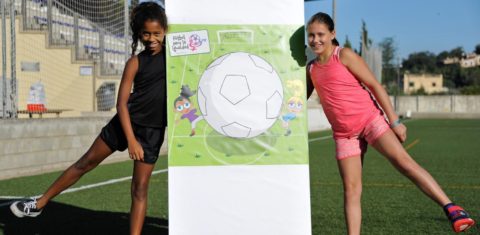 O projeto “Futebol pela Igualdade”, que funciona na Ilha de Mallorca, na Espanha, atende cerca de mil crianças. Foto Divulgação