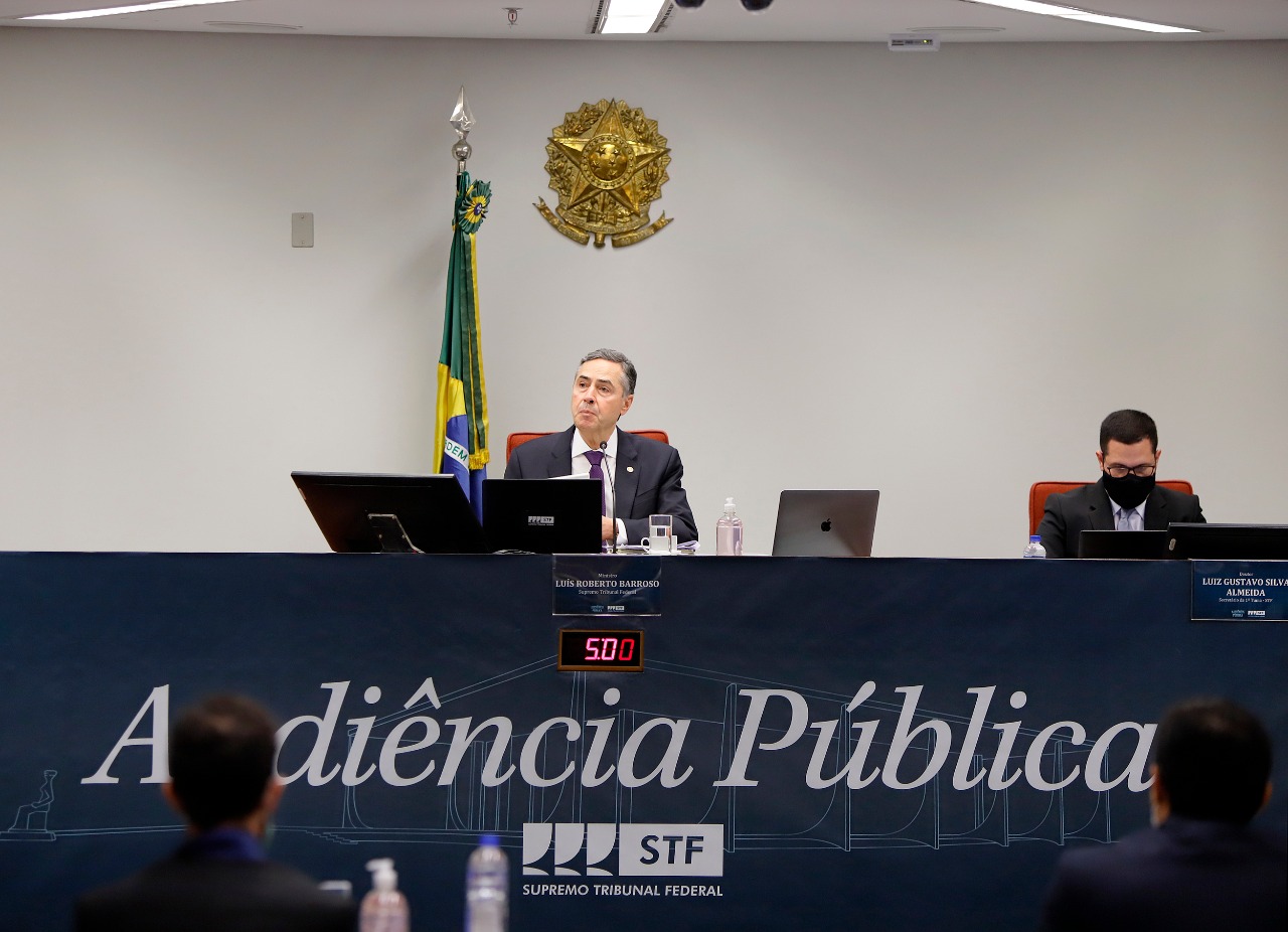 Audiência pública no STF sobre o Fundo Clima, presidida pelo ministro Luís Roberto Barroso: três ações no Supremo criam expectativa para litigância climática no Brasil (Foto: Rosinei Coutinho/STF)