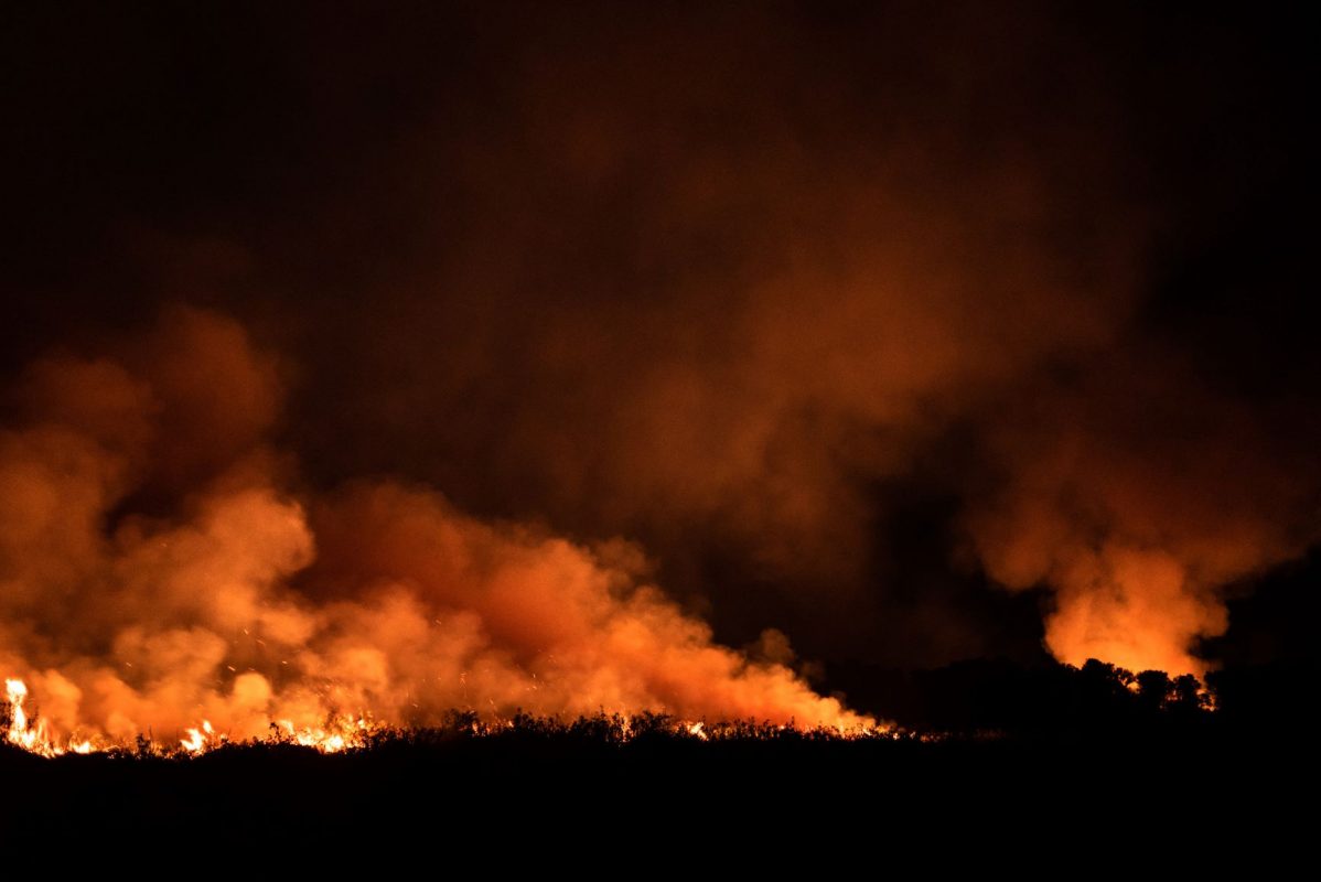 Pantanal em chamas em temporada recorde de seca e de foto: nova Aliança pela Ação Climática quer estimular iniciativas conjuntas para enfrentar a crise do clima (Foto: Gustavo Basso/AFP - 090/09/2020)