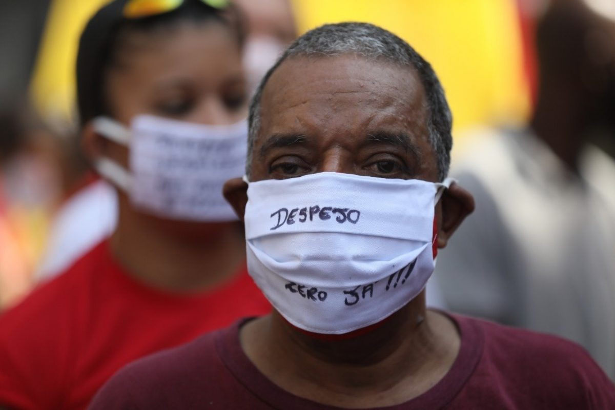 Benedito Barbosa em um protesto, no Centro de São Paulo, pela suspensão dos despejos durante da pandemia. Foto Reprodução do Facebook