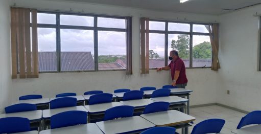 Desmotivados com a carreira, professores abandonam a sala de aula