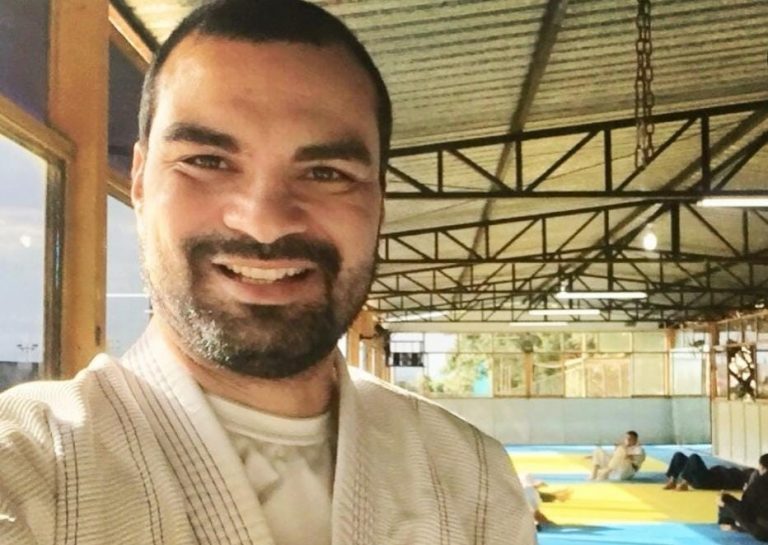 O publicitário Fernando Ramos: contaminação na balada, quase 20 dias de hospital e vídeo de alerta (Foto; Arquivo Pessoal)