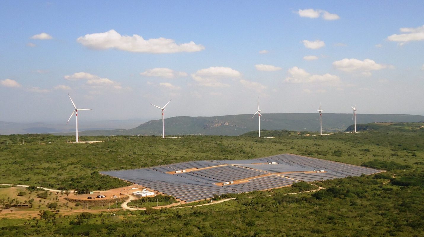 Complexo da Enel, onde já funcionam usinas eólica e solar, em Pernambuco onde vai funcionar também a Fontes dos Ventos II: Renner terá 170 lonas e centro de distribuição com energia gerada no complexo (Foto: Divulgação/Enel)