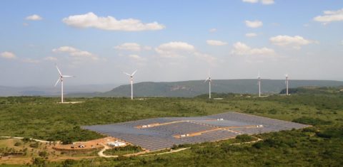 Complexo da Enel, onde já funcionam usinas eólica e solar, em Pernambuco onde vai funcionar também a Fontes dos Ventos II: Renner terá 170 lonas e centro de distribuição com energia gerada no complexo (Foto: Divulgação/Enel)