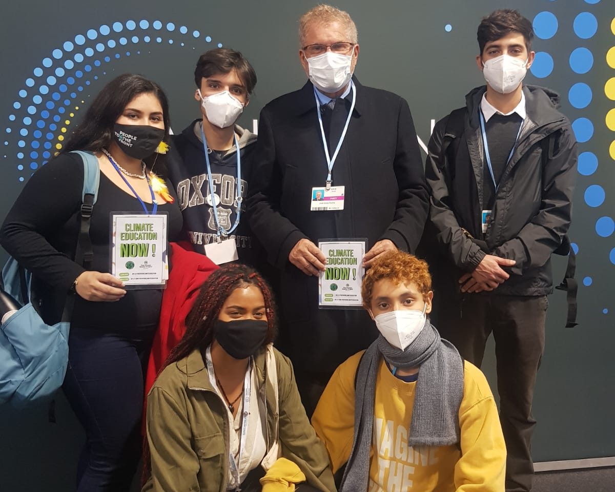 Jovens lideranças climáticas vão à COP26 em defesa do ensino climático nas escolas. (Foto: Arquivo Pessoal)