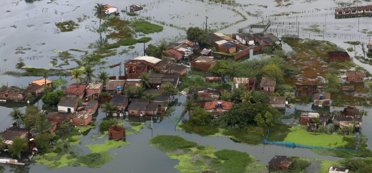 Áreas afetadas pela chuva na Região Metropolitana do Recife em maio: intensidade maior com crise do clima (Foto: Clauber Cleber Caetano / Presidência da República)