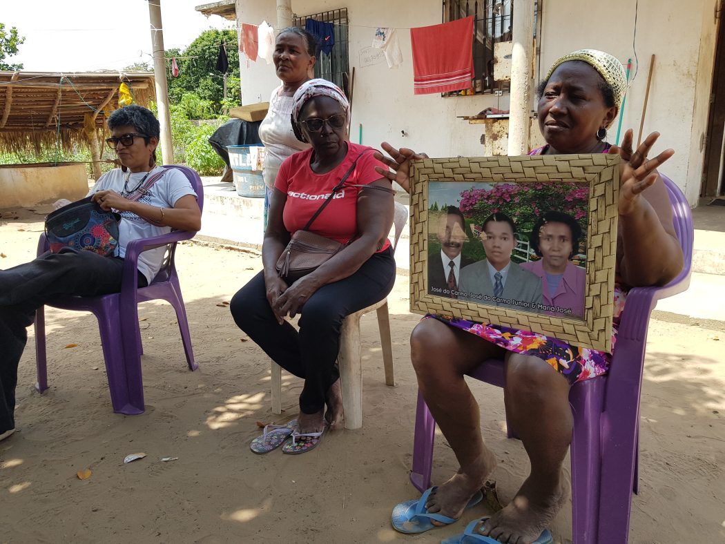 Homenagem à quebradeira de coco Maria José Rodrigues e seu filho José do Carmo: violência e ameaças contra defensoras do ambiente (Foto: Teia dos Povos e Comunidades Tradicionais do Maranhão)