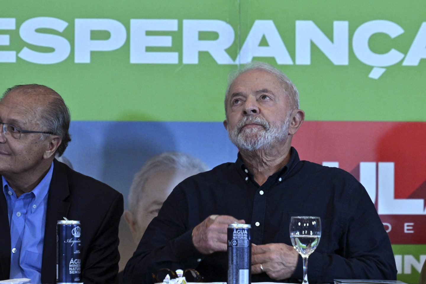 O ex-presidente Lula, que fará 77 anos no dia 27 de outubro, chega ao segundo turno liderando todas as pesquisas. Foto Nelson Almeida/AFP