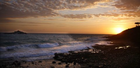 O Parque Nacional de Abrolhos, no Nordeste. Pesquisador propõe uma análise sistêmica para garantir mais segurança em áreas de conservação no país. Foto Parque Nacional de Abrolhos via AFP