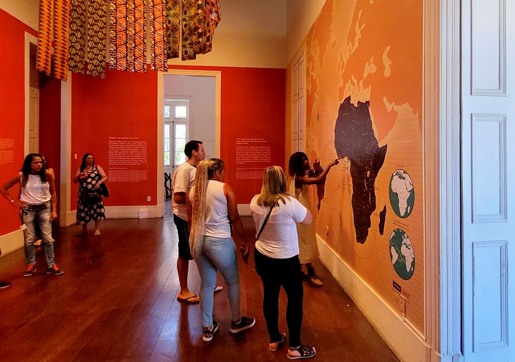 Museu da História e da Cultura Afro-Brasileira: pinturas, esculturas e fotografias (Foto: Thiago Lara / Riotur)