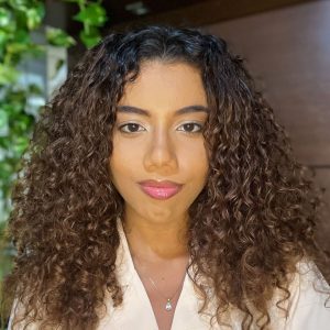 Caroline Rocha, Autor em #Colabora