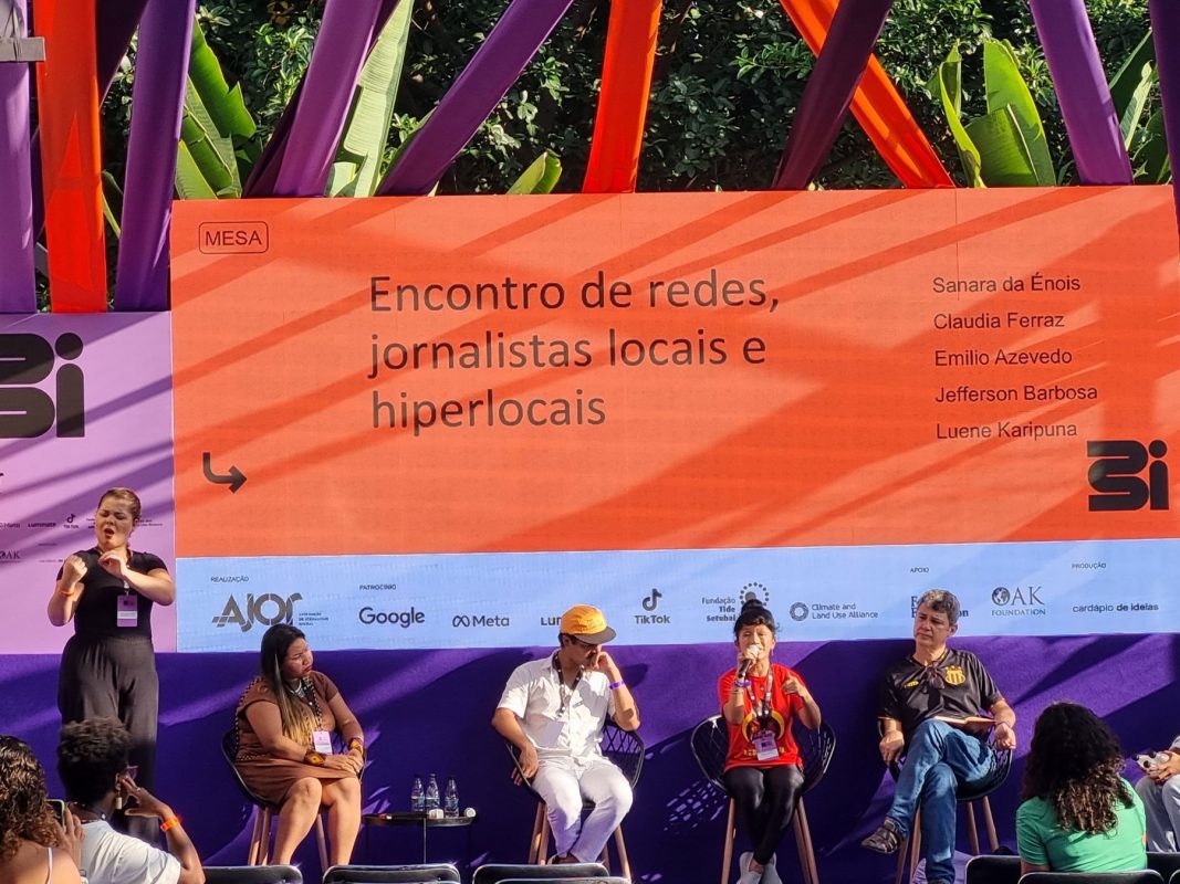 Debate no primeiro dia do Festival: trabalho em rede, financiamento, diversidade e pluralismo nas discussões sobre jornalismo (Foto: Oscar Valporto)