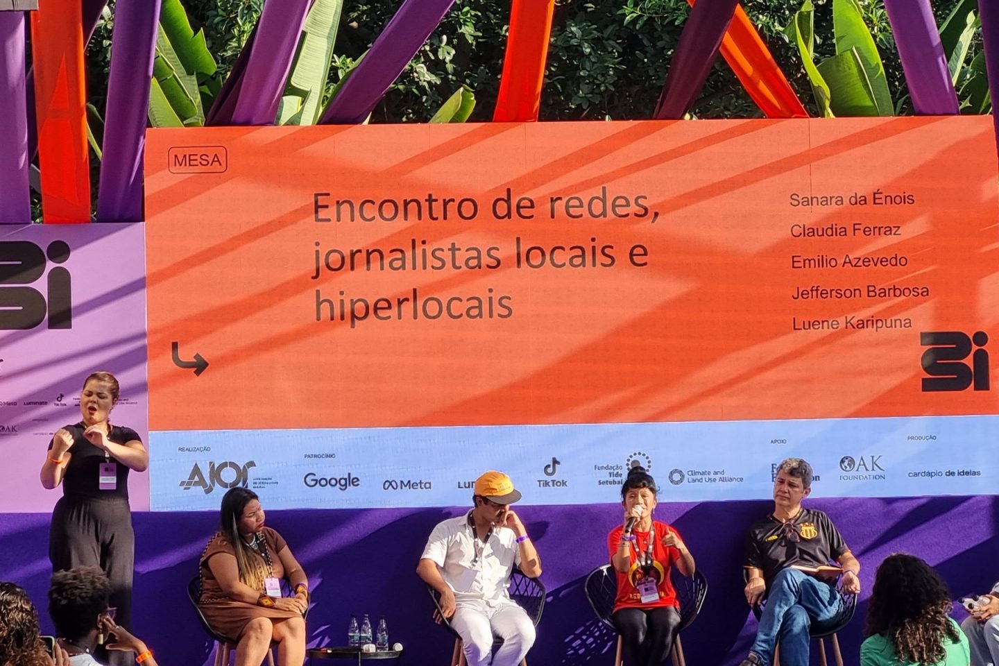 Debate no primeiro dia do Festival: trabalho em rede, financiamento, diversidade e pluralismo nas discussões sobre jornalismo (Foto: Oscar Valporto)