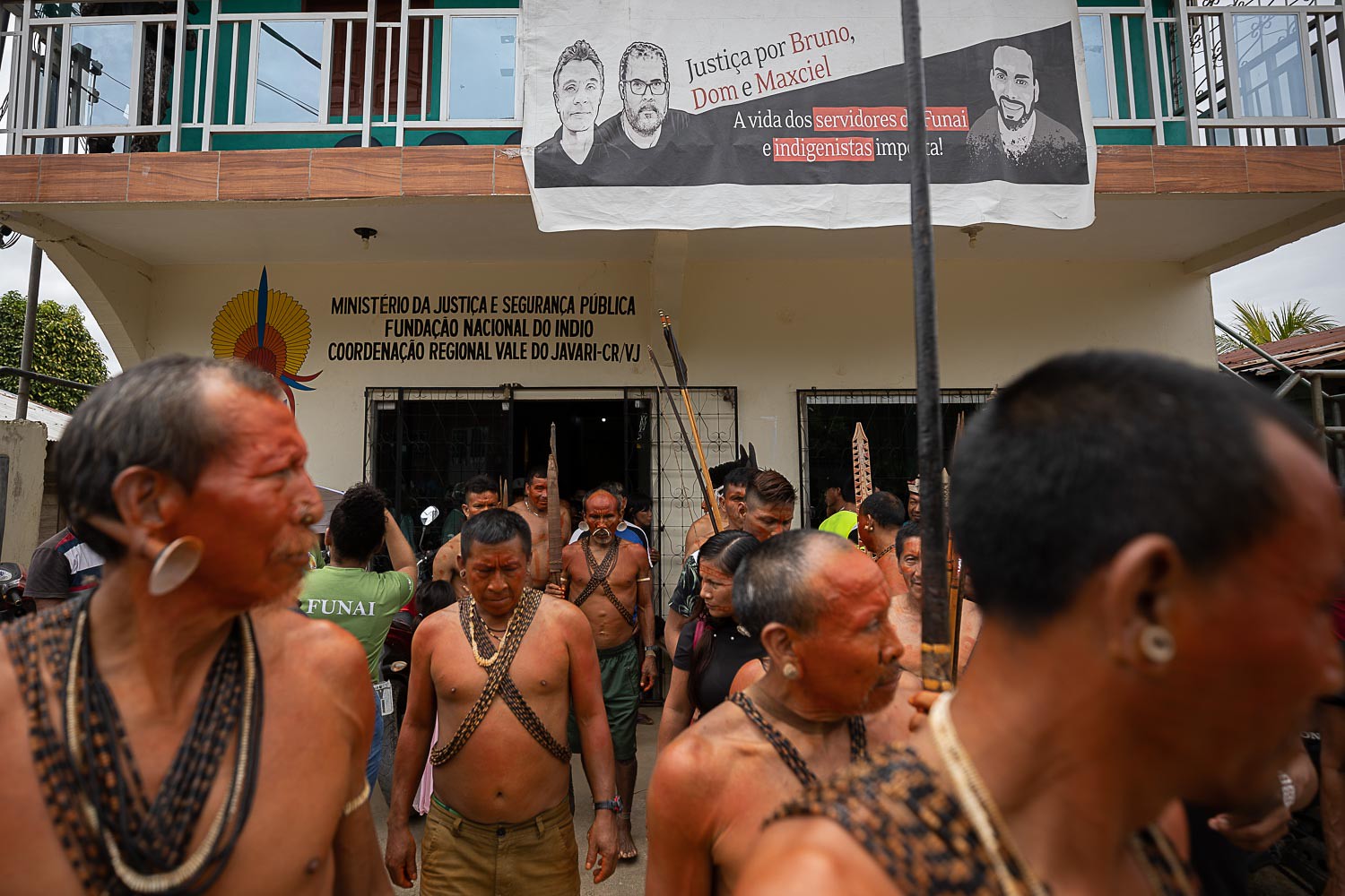 Indígenas cercam posto da Funai no Vale do Javari: lembranças de Bruno e Dom (Foto: Bruno Kelly/Amazônia Real)