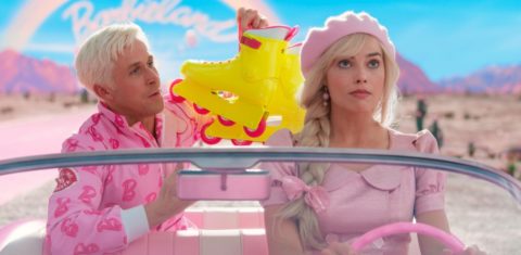 Barbie (Margot Kidder) com Ken (Ryan Gosling) no filme de Greta Grewich: reações transformam longa de ficção em documentário sobre patriarcado e machismo (Foto: Divulgação)